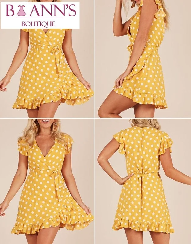 POLLY’S PERFECT POLKA DOT WRAP DRESS Gothic unclassified dresses