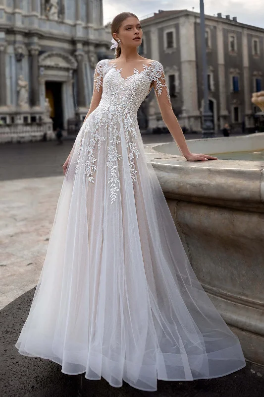 Hearst Lace Applique A-Line Tulle Wedding Dress Wedding Dress Long