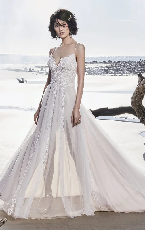 Olson Romantic Lace Dress