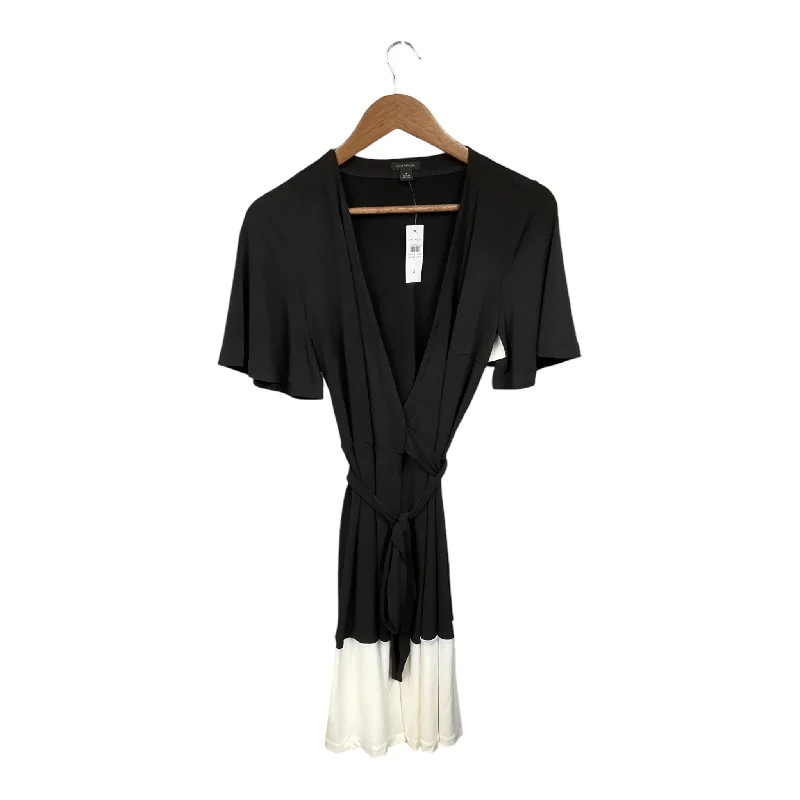 Dress Casual Short By Ann Taylor In Black & White, Size: S Mini Skirt Vibes